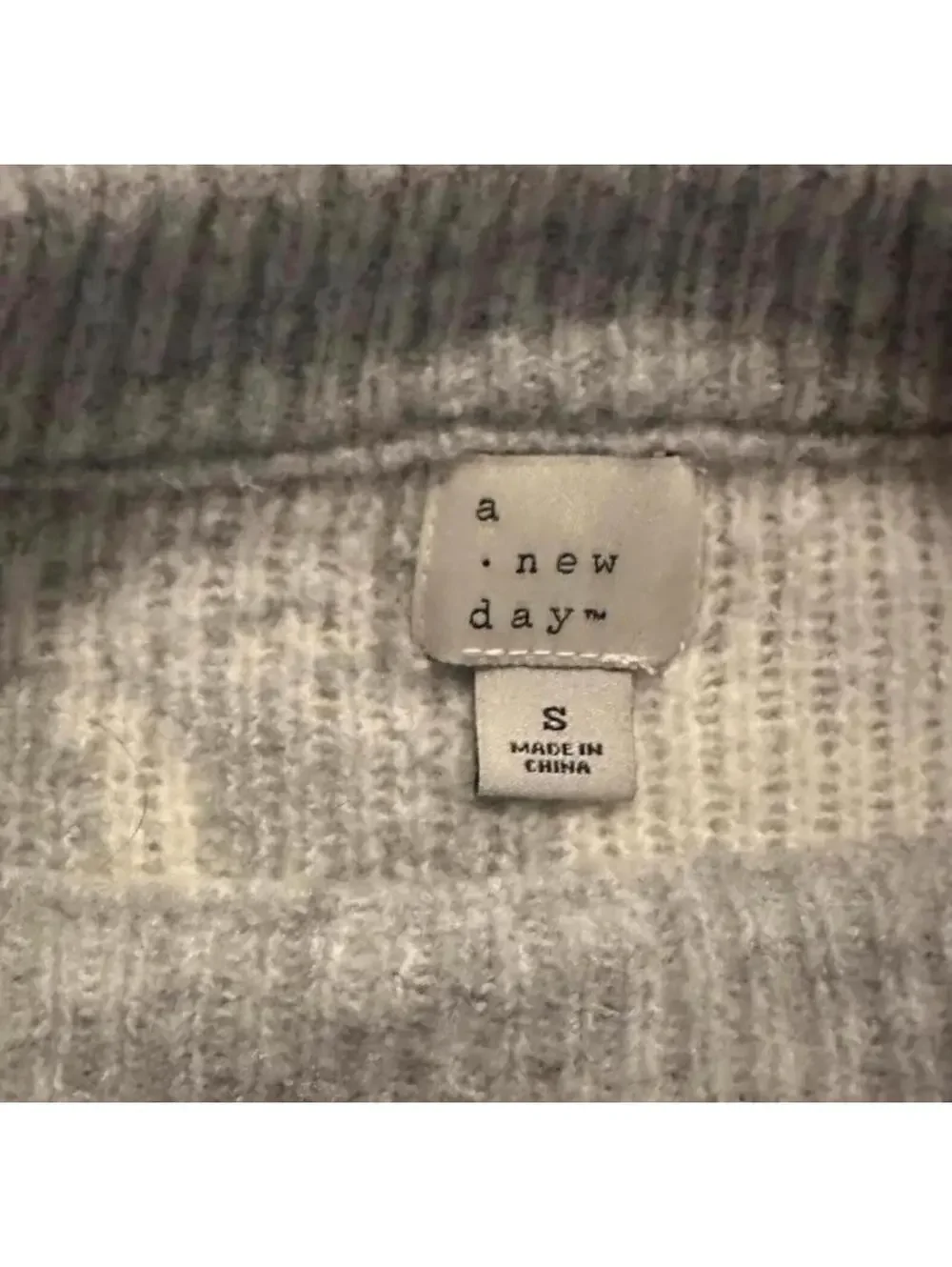 Grey Bow Sweater Size S Y2K - Picture 2 of 2